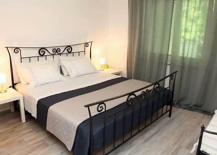 Serenity Cb ポルトローシュ